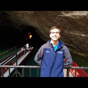 Meet your Posher, Devon